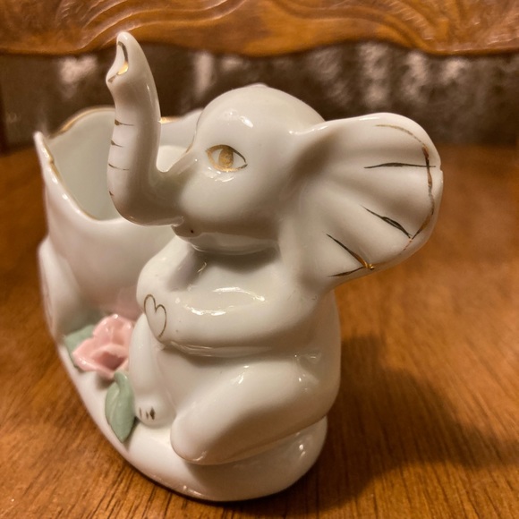 Elephant and Cart Trinket Dish Figure - Floral Detail, Gold Accents - Picture 3 of 14